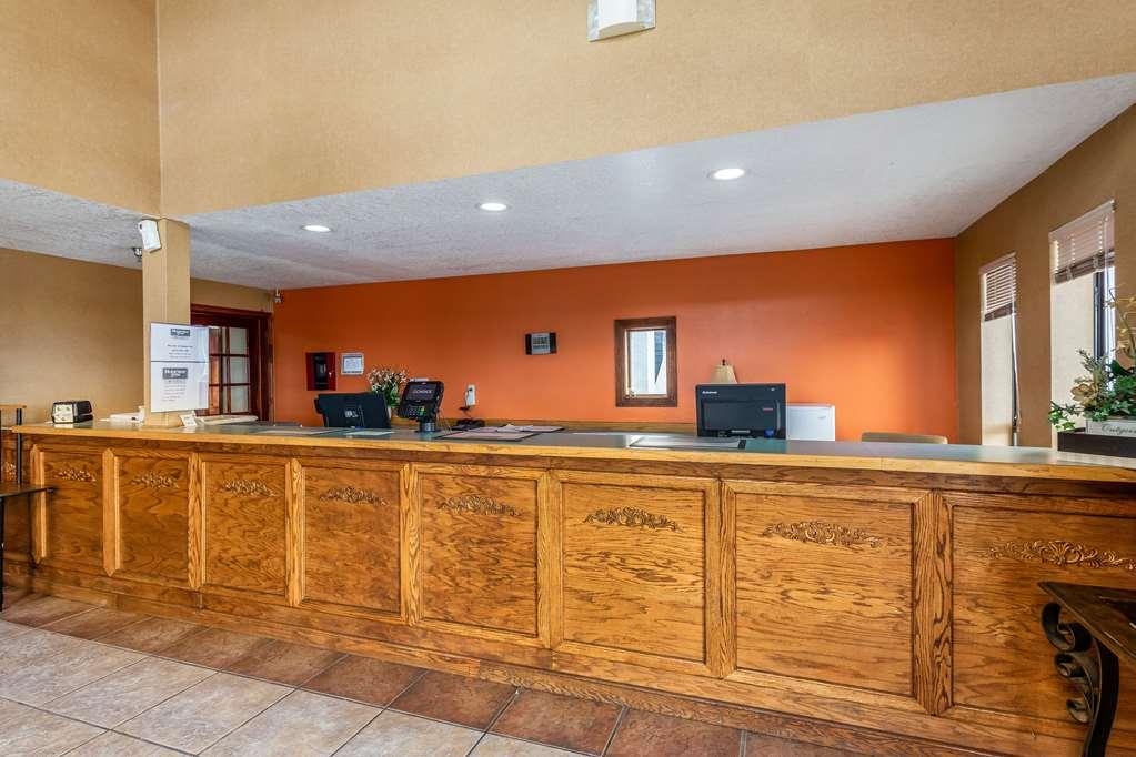 Rodeway Inn Santa Rosa Beltér fotó