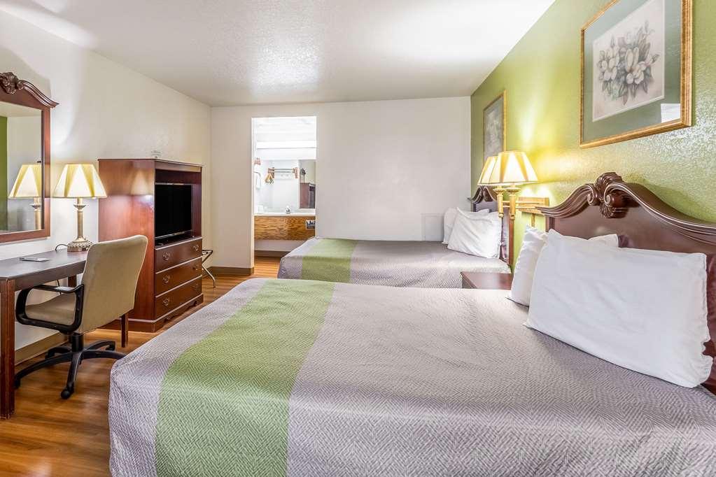 Rodeway Inn Santa Rosa Szoba fotó