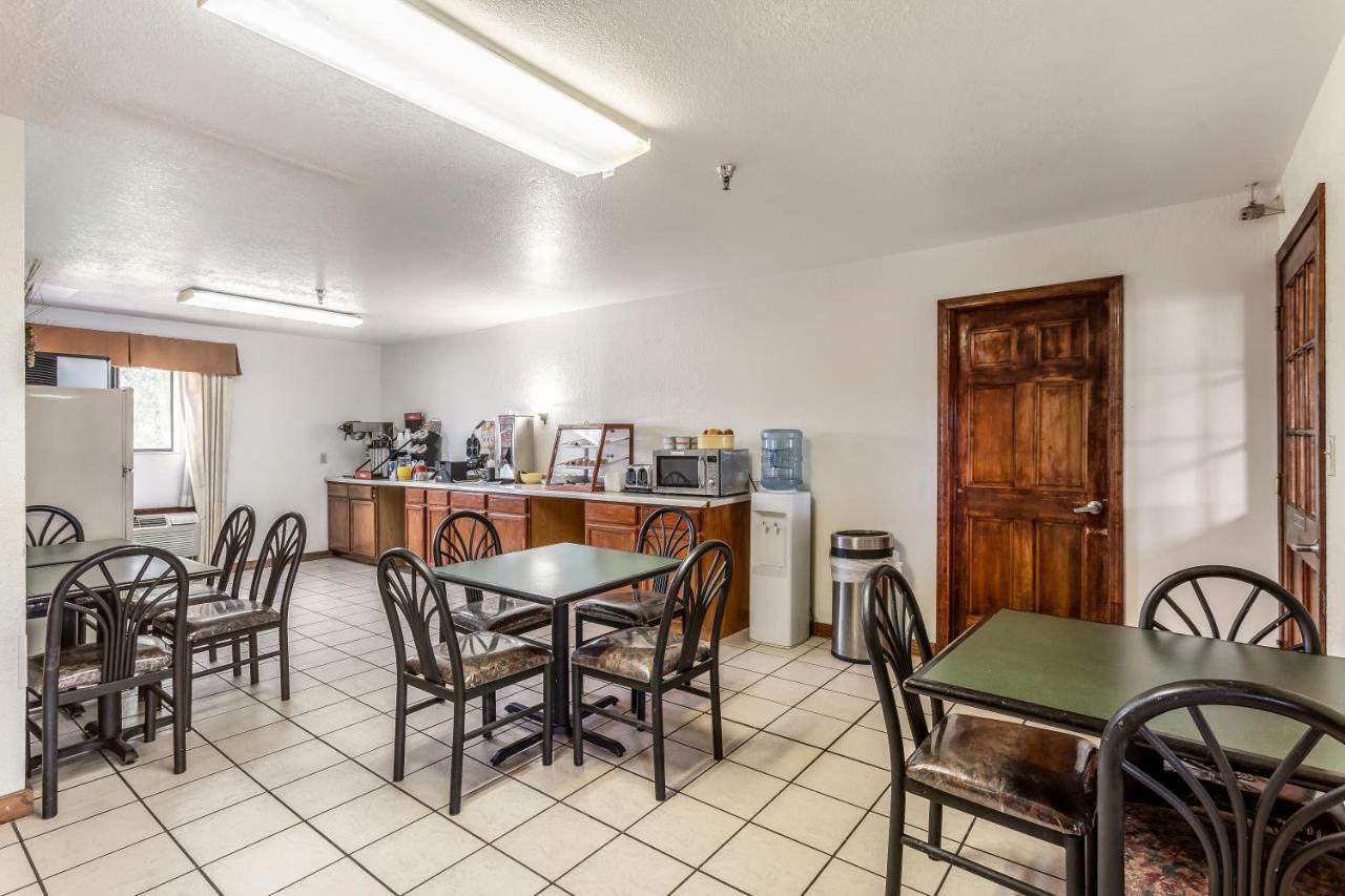 Rodeway Inn Santa Rosa Kültér fotó